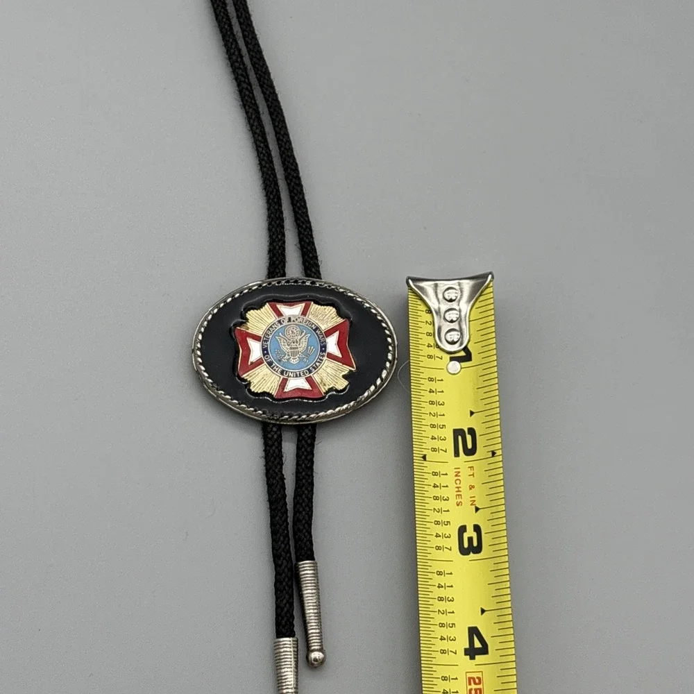 Vintage Veterans of Foreign Wars VFW Bolo Tie Metal & Enamel - Picture 3 of 6